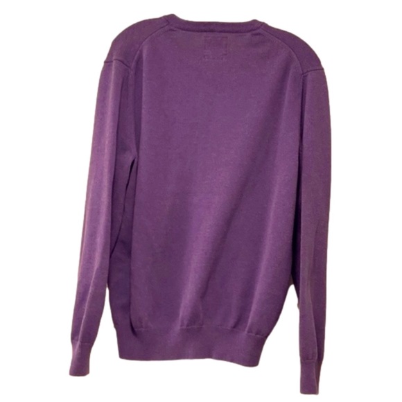 Men’s Vintage Express v-neck sweater. - Picture 3 of 8